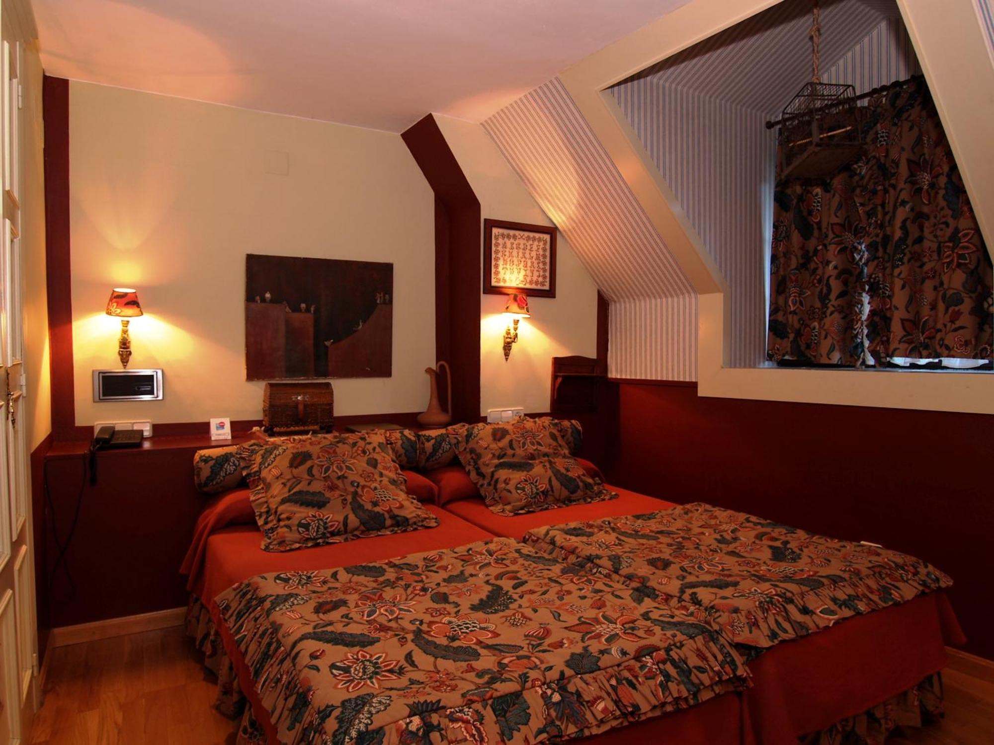 Hotel Almud Sallent de Gállego Rum bild